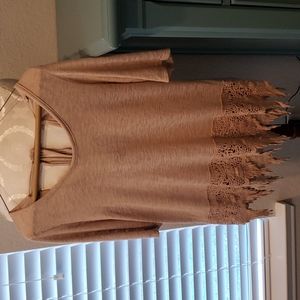 Buckle fringe look top